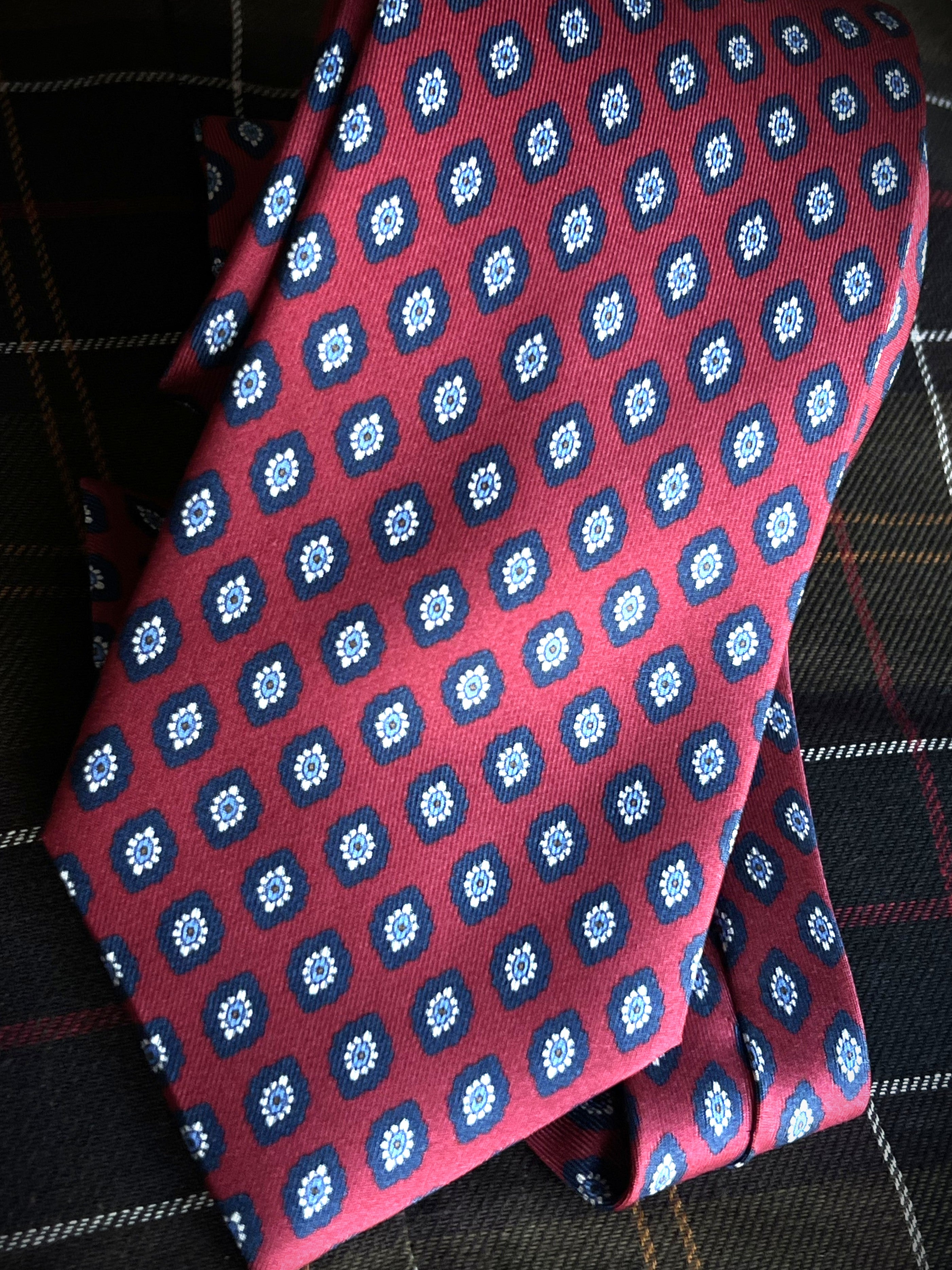 Corbata de seda Dongo Burdeos - Sólo 4 unidades