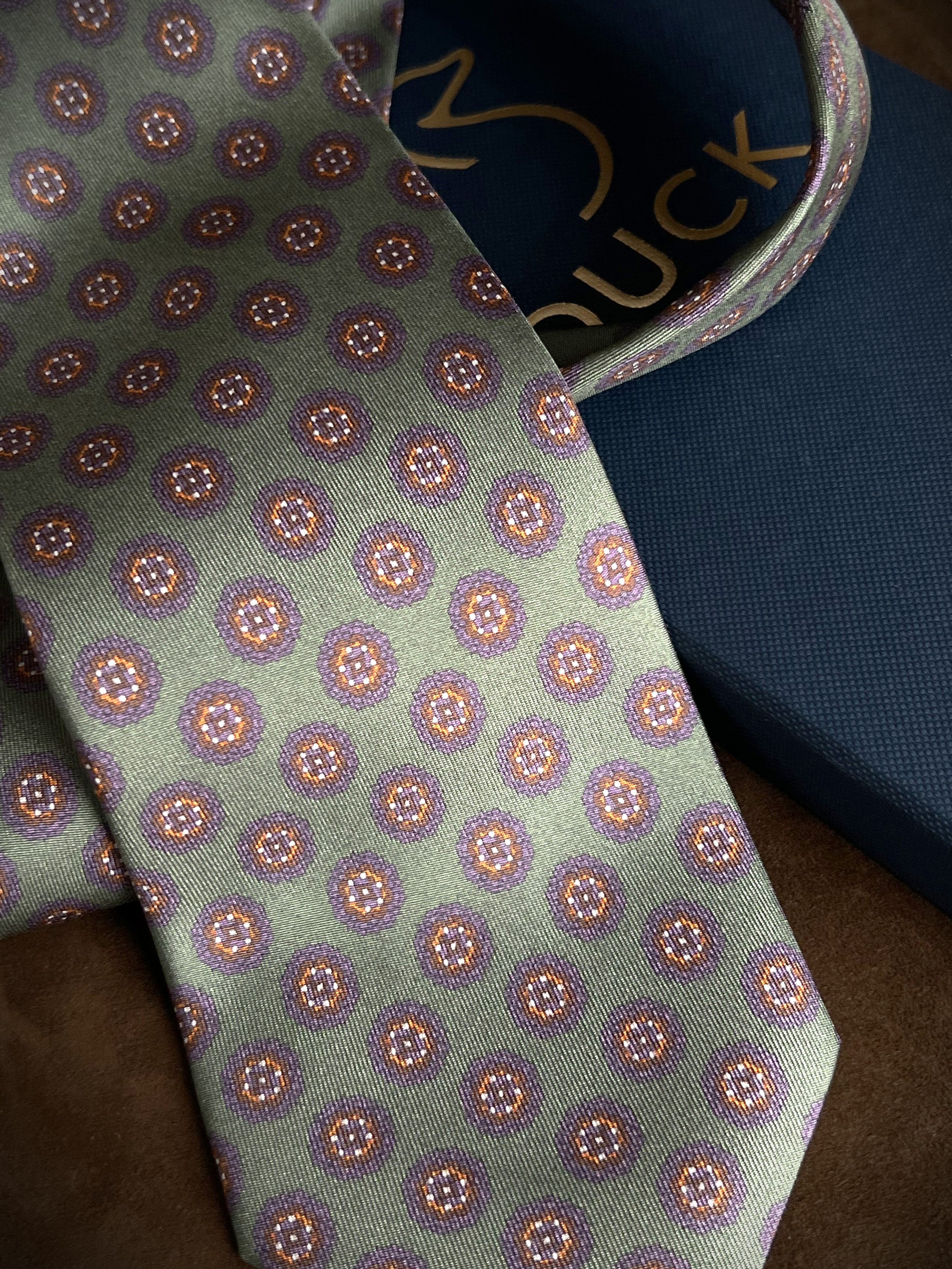 Corbata de seda Perledo