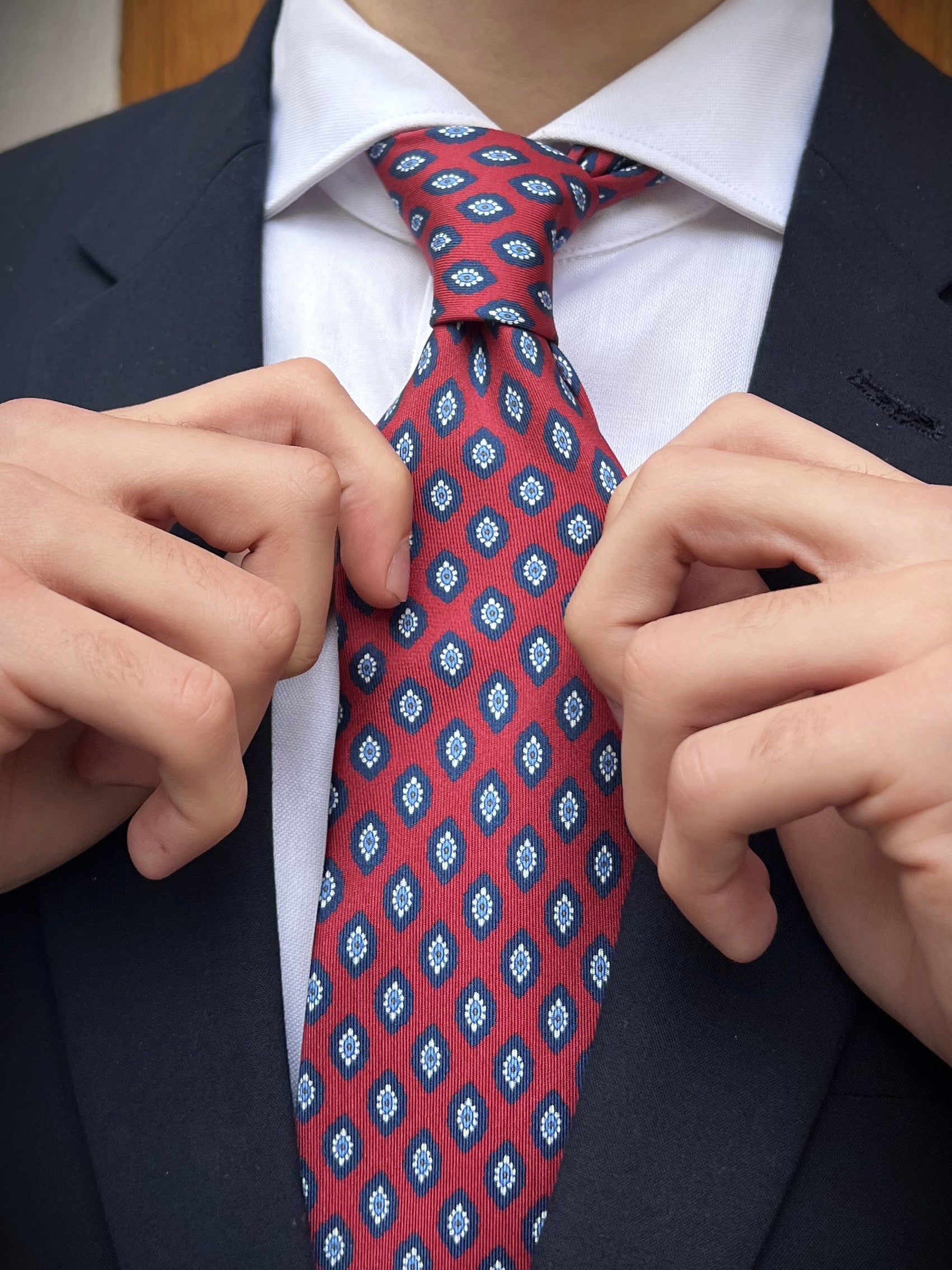 Corbata de seda Dongo Burdeos - Sólo 4 unidades