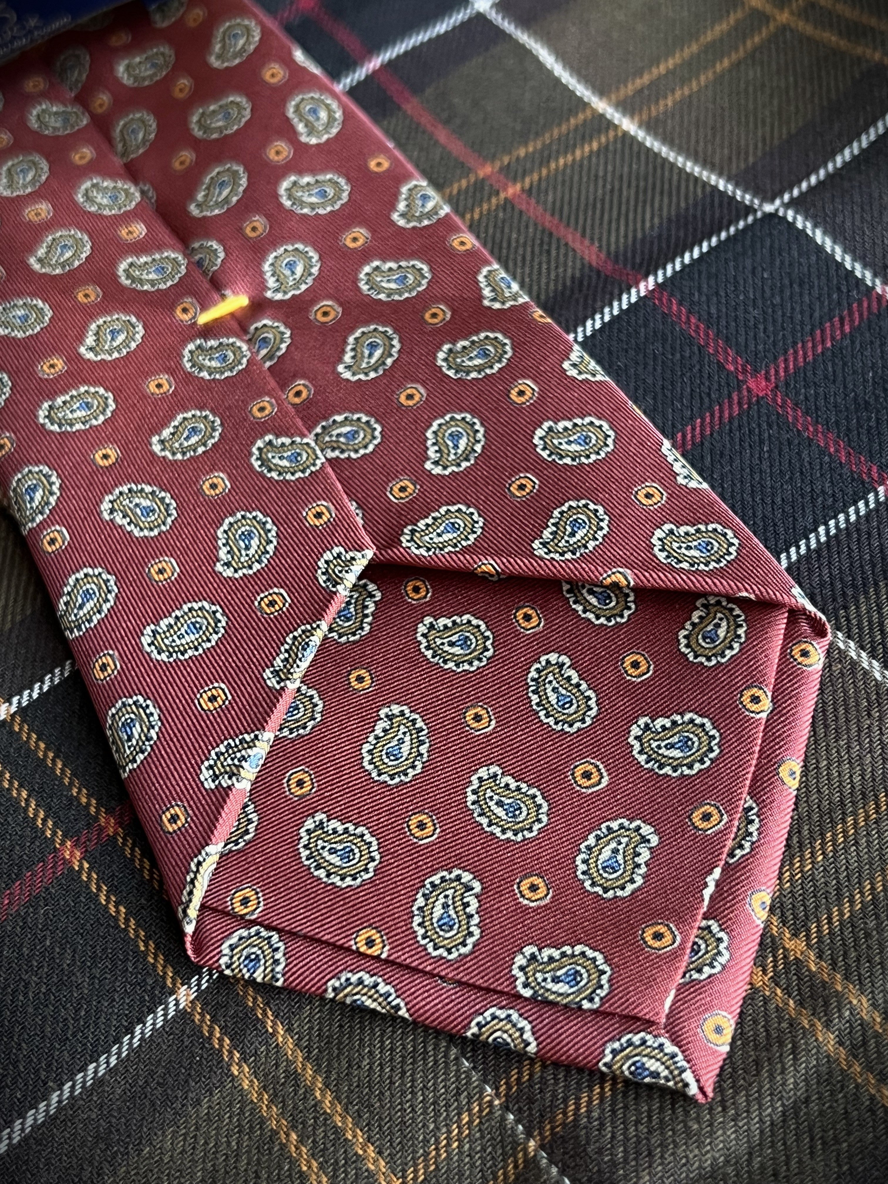 Corbata de seda Lezzeno Burdeos - Sólo 4 unidades