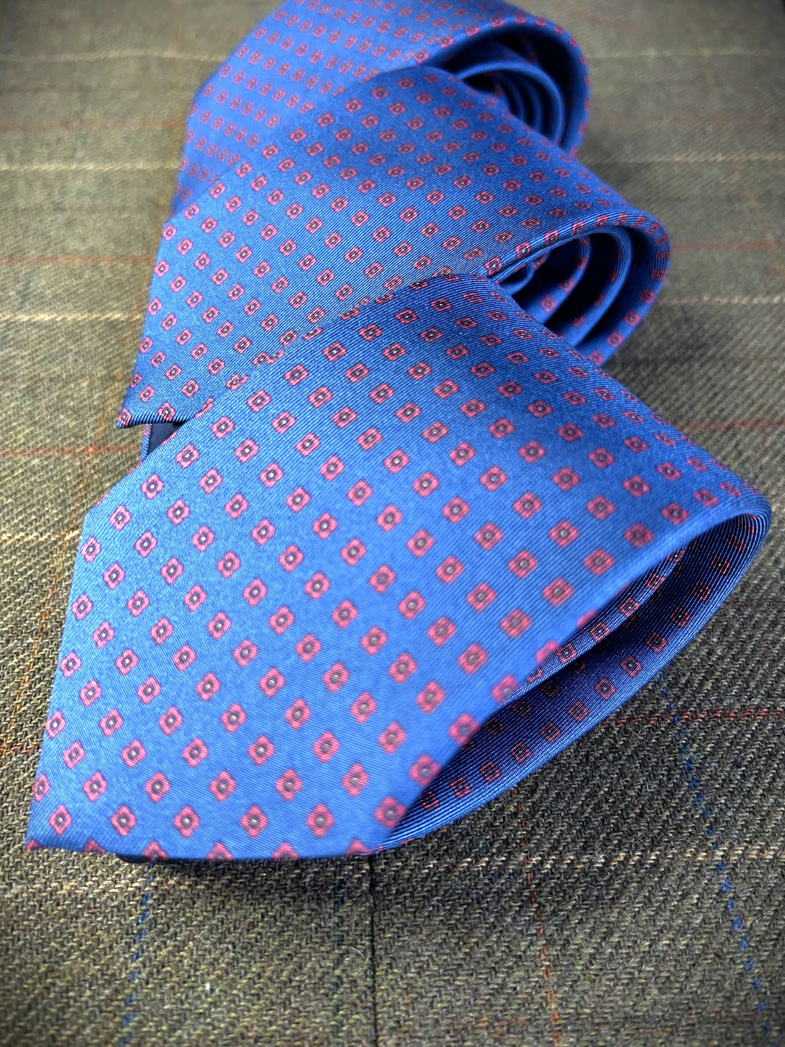 Corbata de seda para niño Cremia